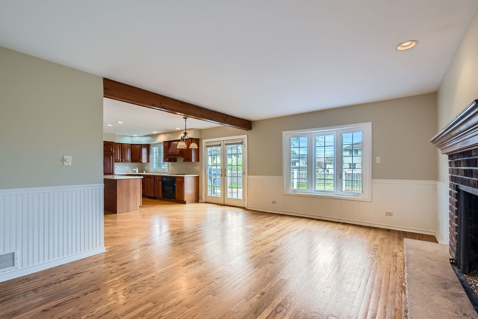 1908 Seneca Lane Mount Prospect, IL 60056 - Photo 16 of 38 Gallery Image 16