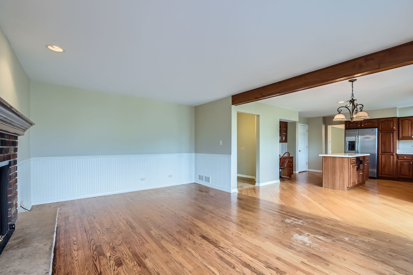 1908 Seneca Lane Mount Prospect, IL 60056 - Photo 18 of 38 Gallery Image 18