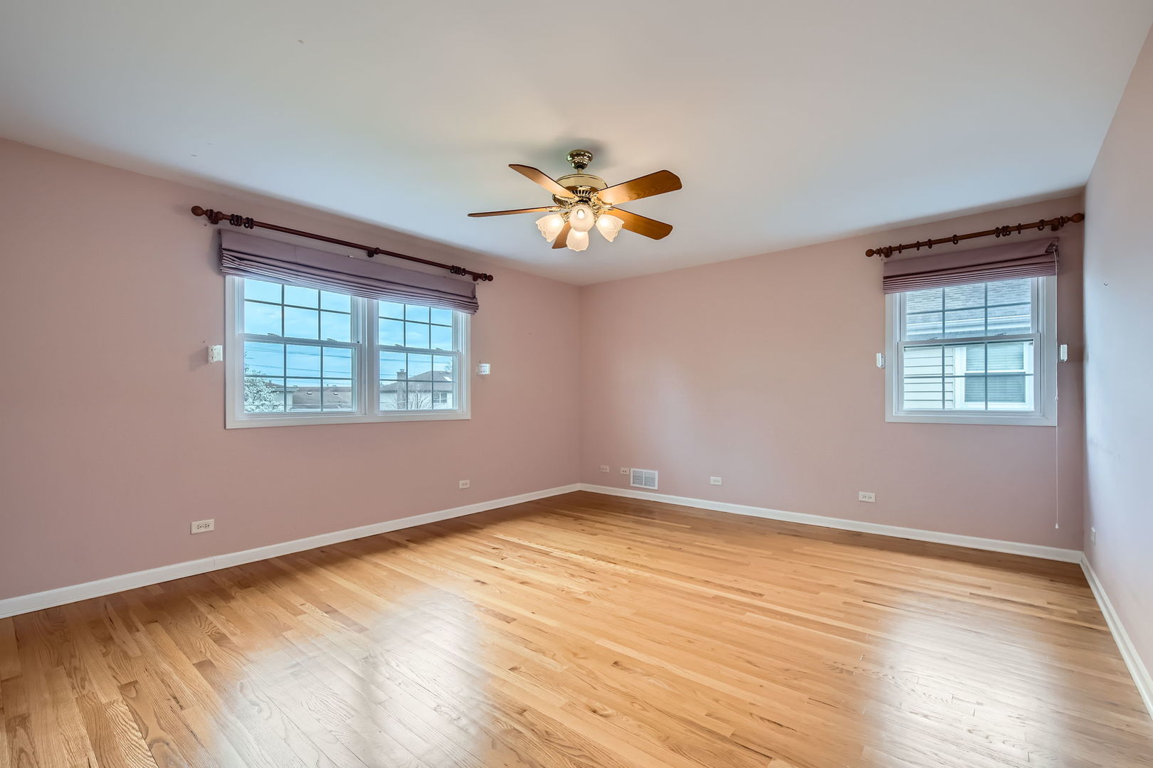 1908 Seneca Lane Mount Prospect, IL 60056 - Photo 21 of 38 Gallery Image 21
