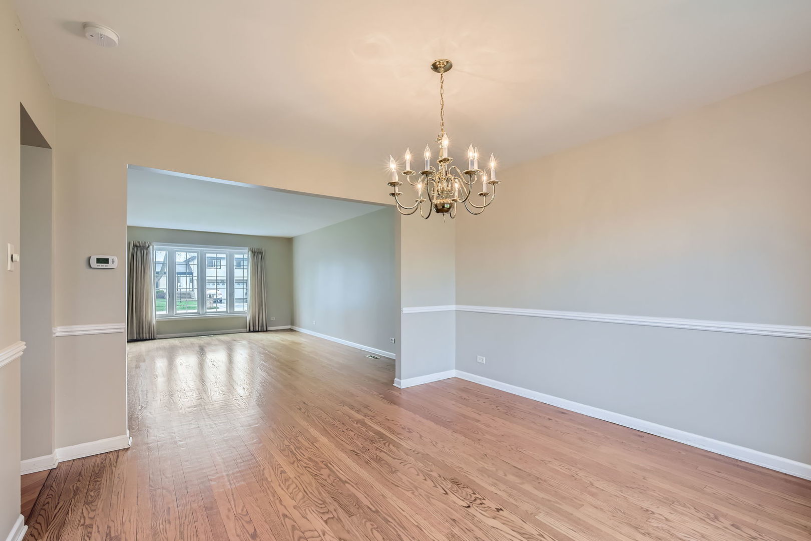 1908 Seneca Lane Mount Prospect, IL 60056 - Photo 8 of 38 Gallery Image 8