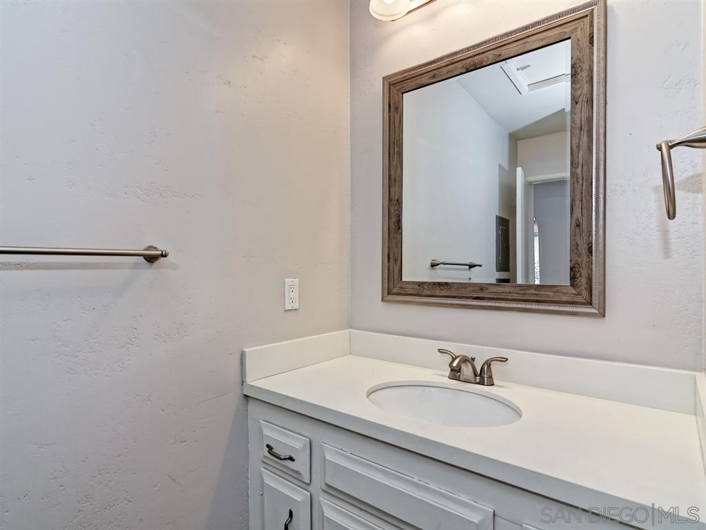 10794 Jeanne Terrace, Unit F Santee, CA 92071 - Photo 8 of 20