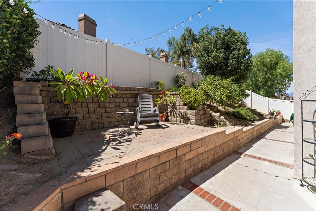 4150 San Ramon Drive Corona, CA 92882 - Photo 26 of 30 a view of a backyard