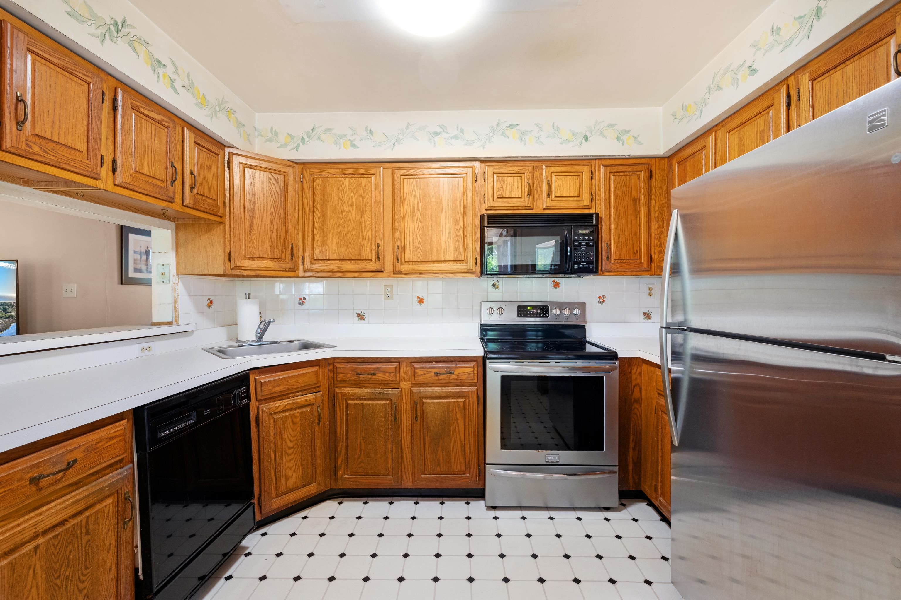 510 Portsmouth Road Cape May, NJ 08204 - Photo 11 of 37