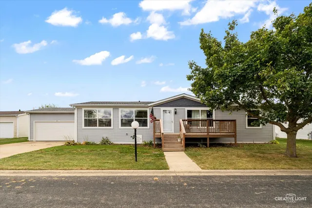 $95,000 | 641 Bluebird Circle, Sandwich, IL 60548