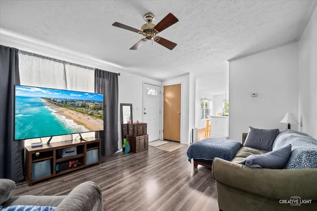 $95,000 | 641 Bluebird Circle, Sandwich, IL 60548