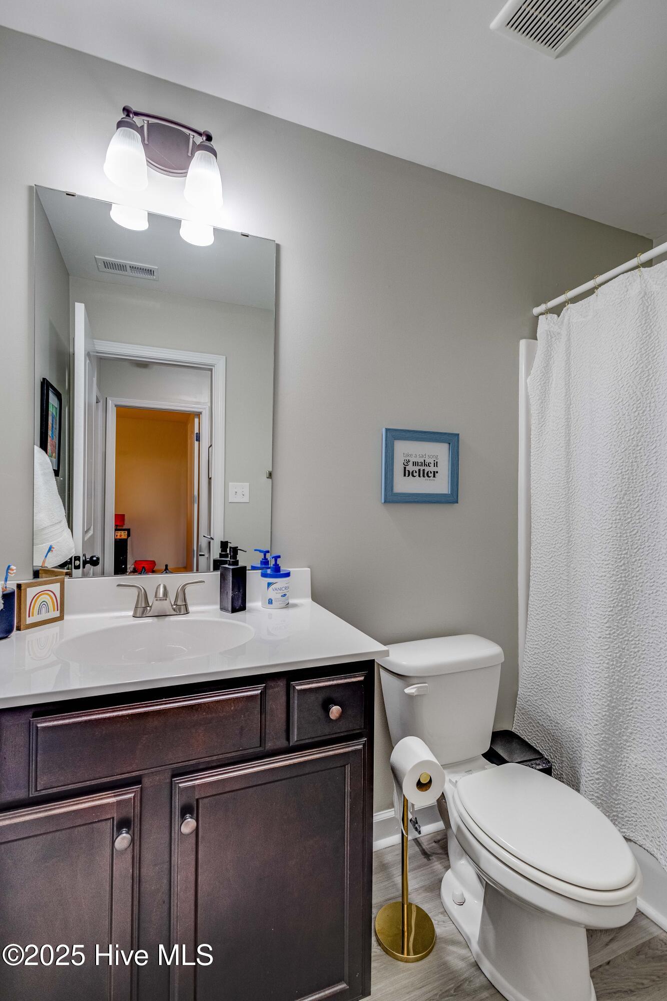 208 Peaceful Lane Hubert, NC 28539 - Photo 24 of 38 Bathroom 2