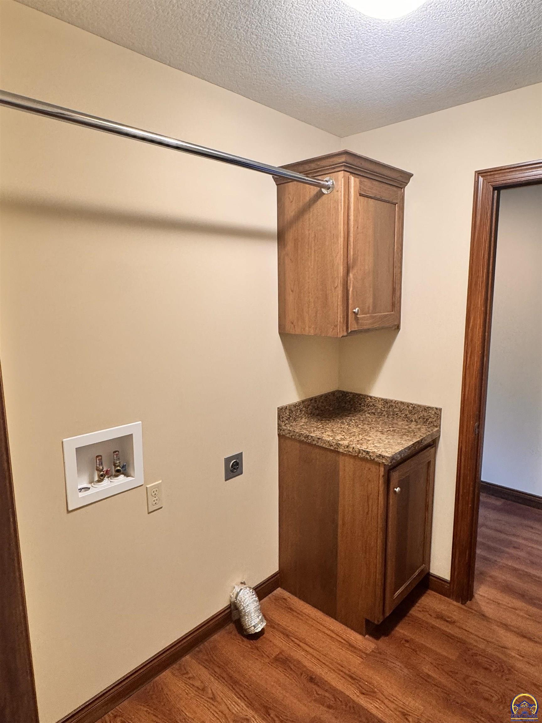 6005 Southwest 44th Street Topeka, KS 66610 - Photo 11 of 19