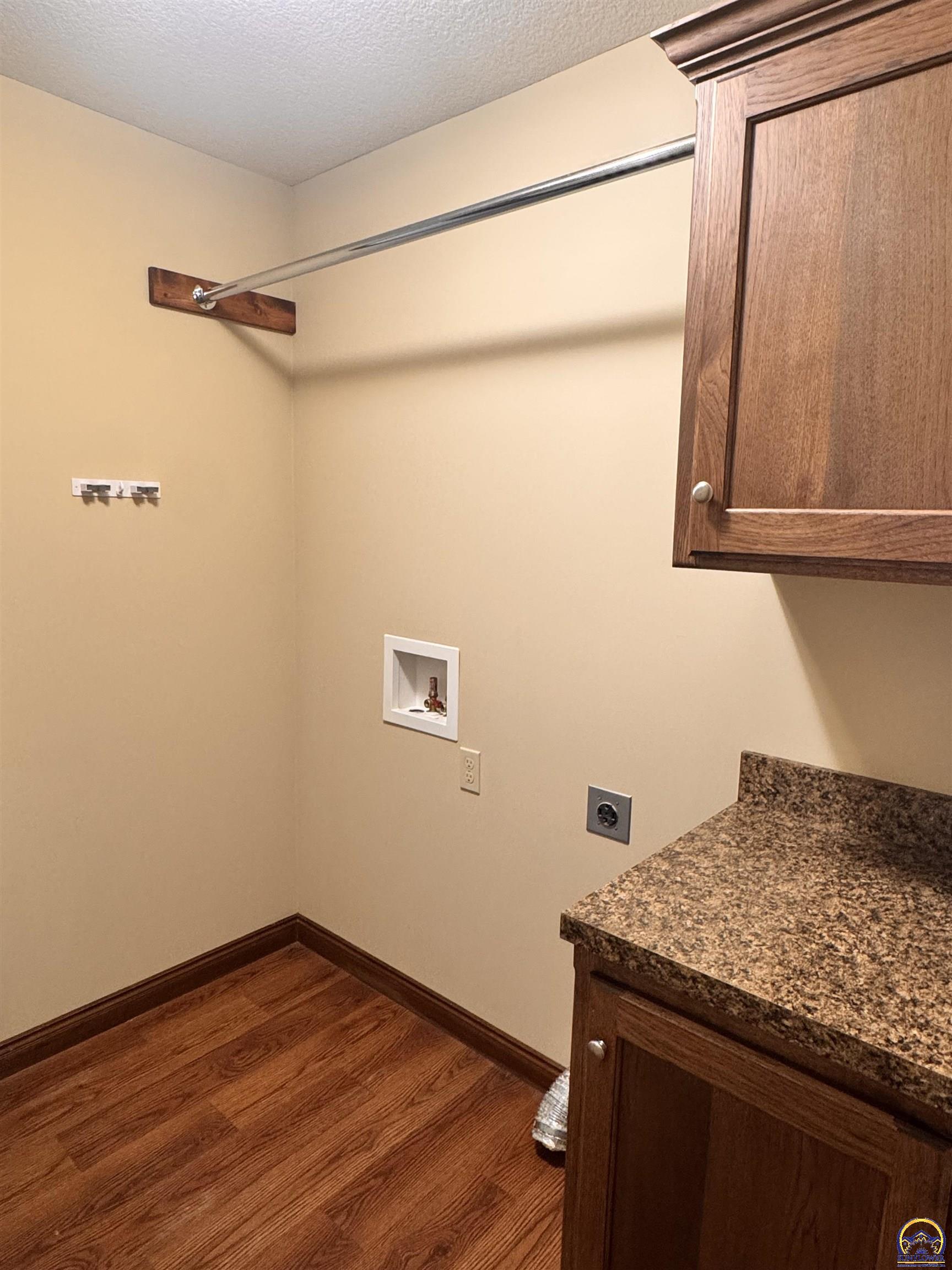 6005 Southwest 44th Street Topeka, KS 66610 - Photo 12 of 19