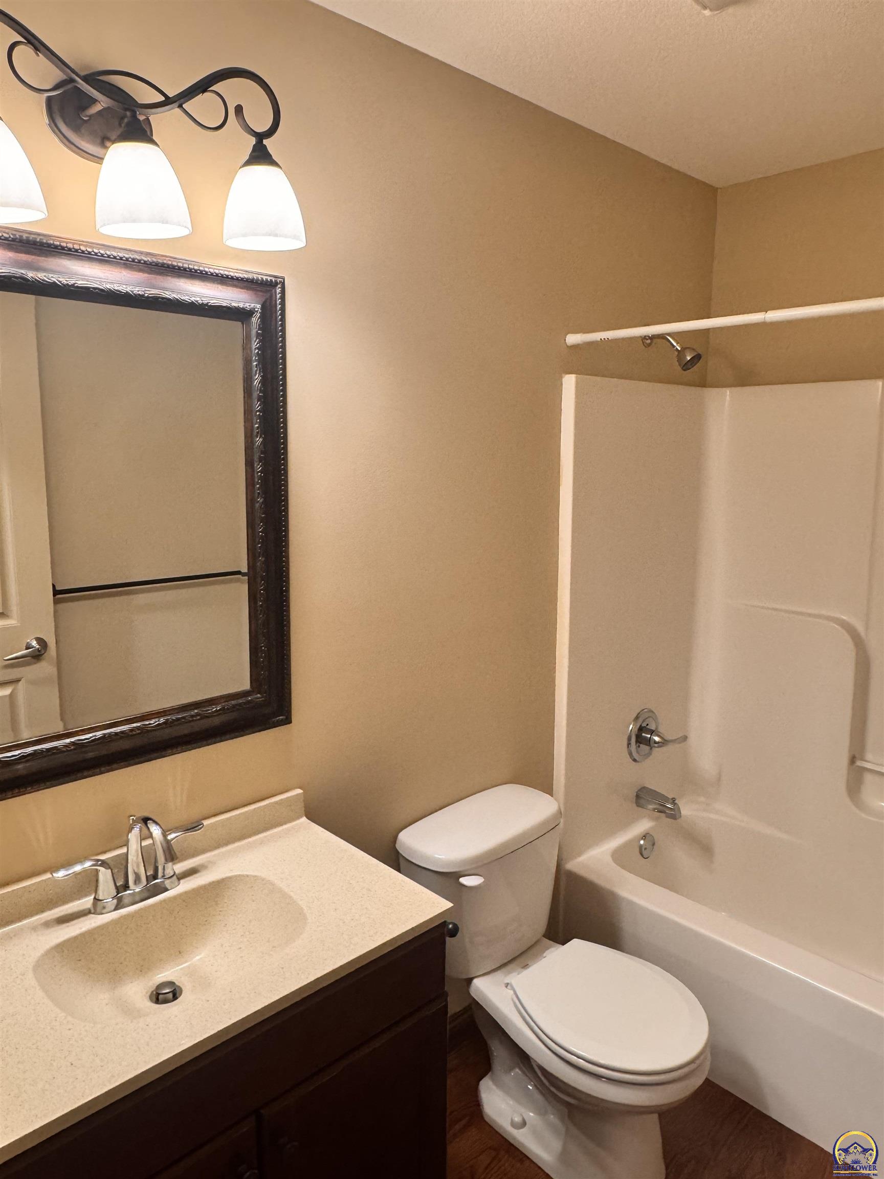 6005 Southwest 44th Street Topeka, KS 66610 - Photo 14 of 19