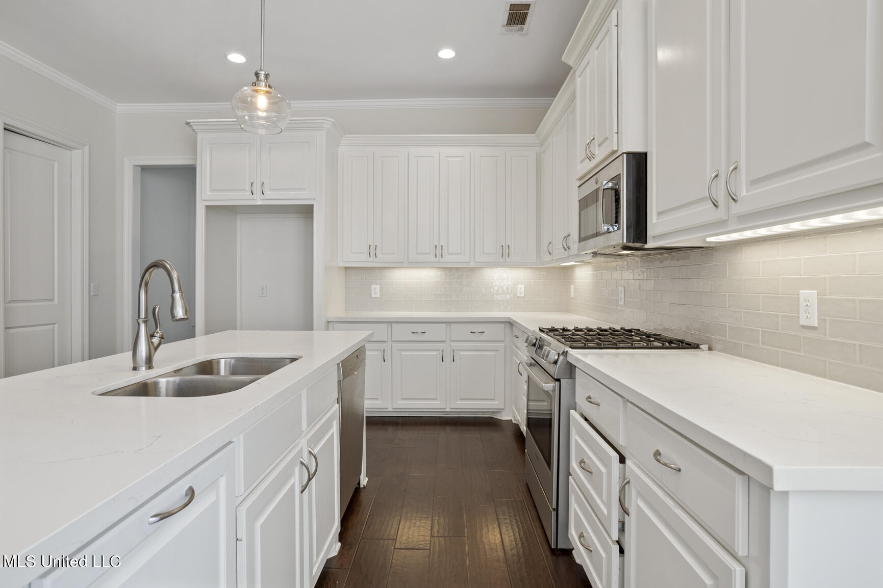 31 Enclave Circle Ridgeland, MS 39157 - Photo 7 of 25 7