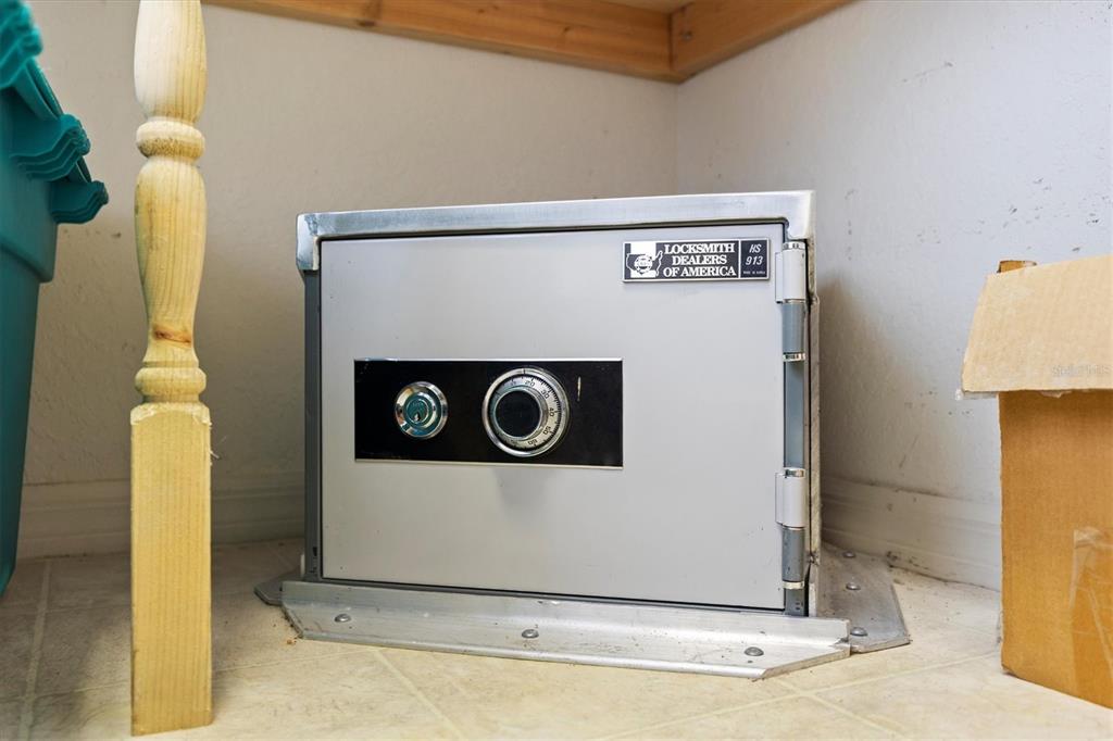 17083 Southeast 115th Terrace Road Summerfield, FL 34491 - Photo 30 of 43 a view of utility room