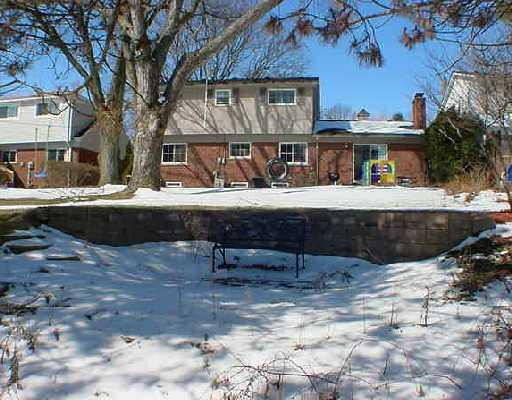 2765 Manchester Road Ann Arbor, MI 48104 - Photo 2 of 10 Photo 2