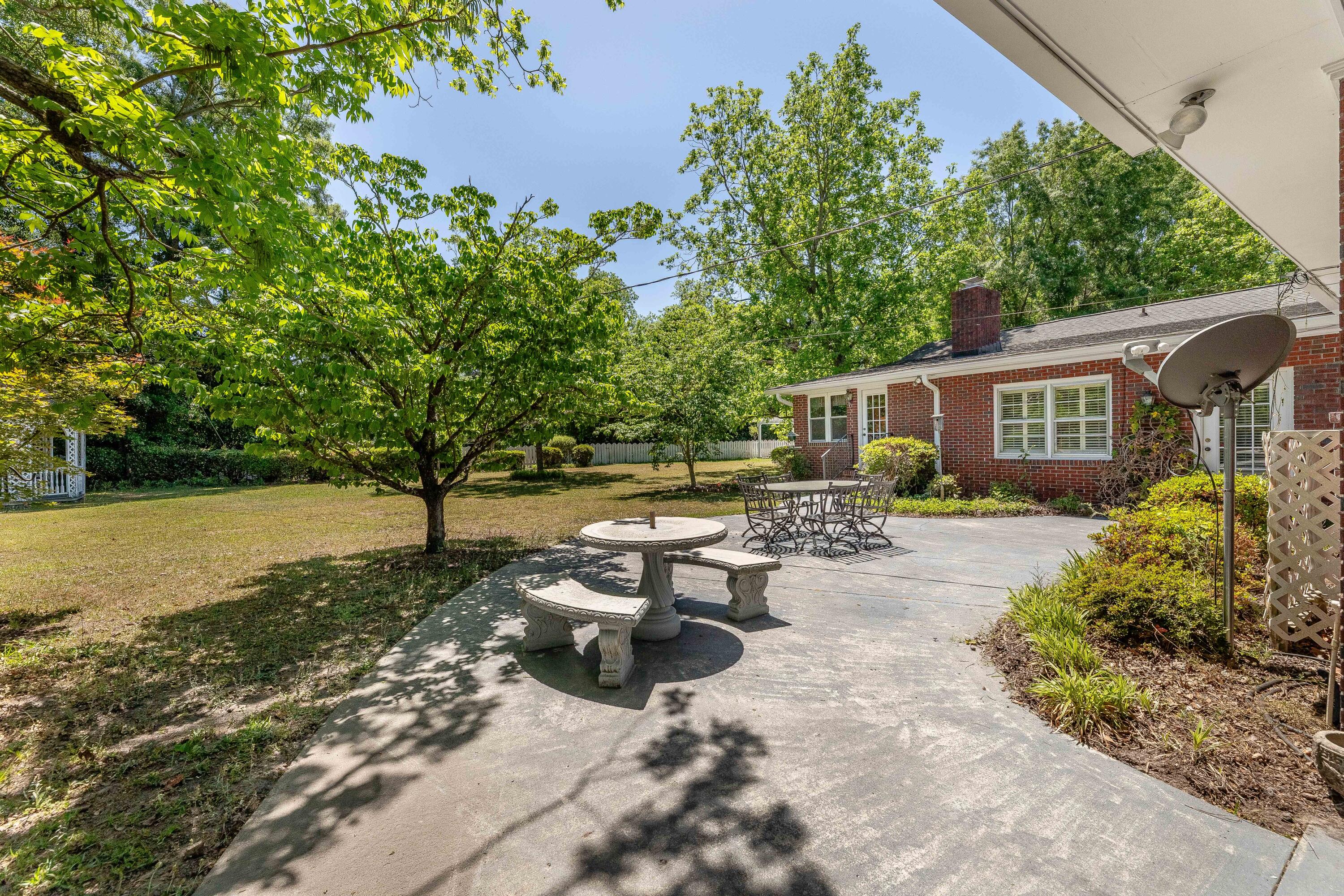 713 East Harlin Street Elloree, SC 29047 - Photo 8 of 45