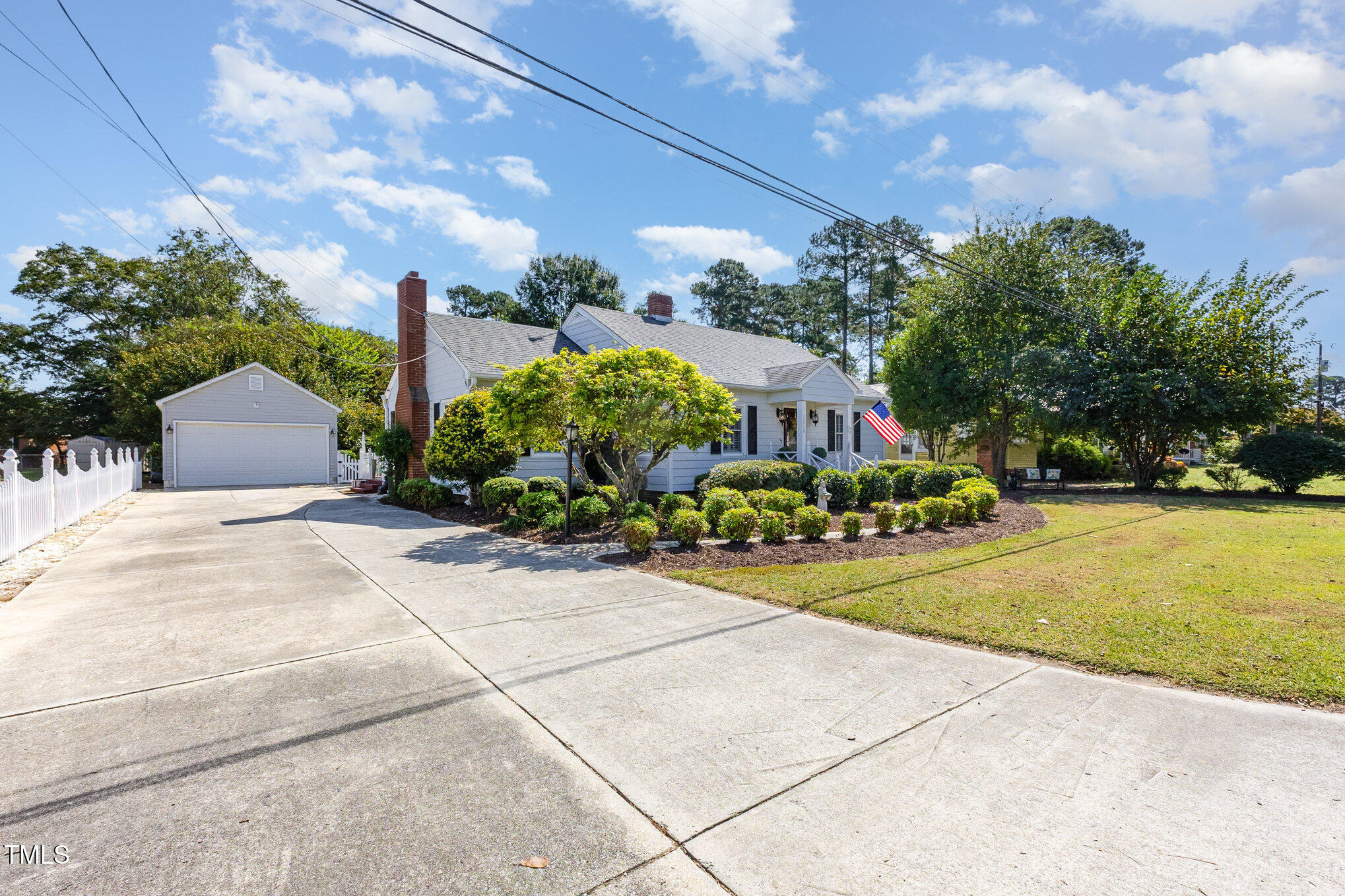 1012 Raleigh Road Clinton, NC 28328 - Photo 2 of 35 003_file_600