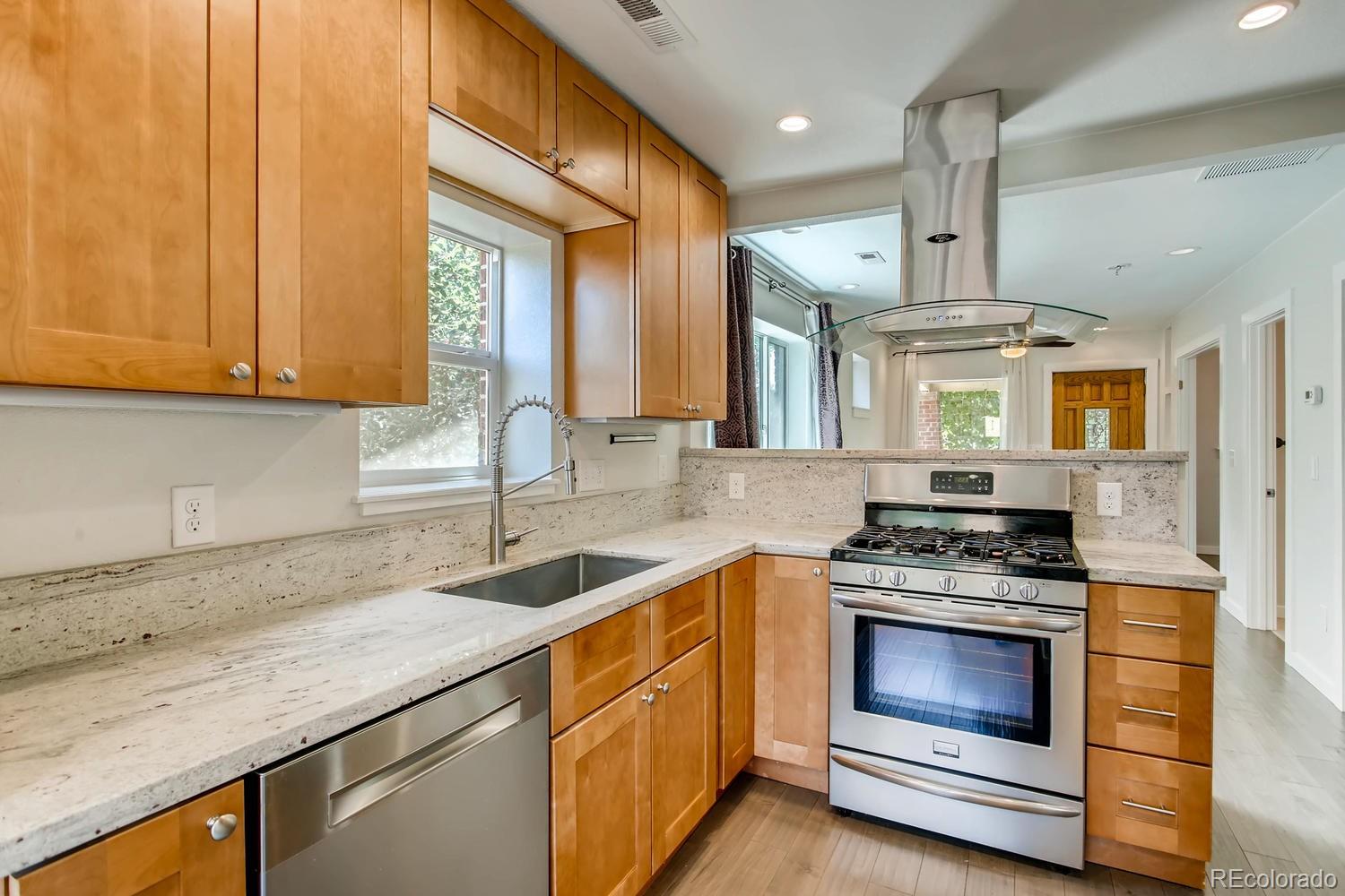 4312 Decatur Street Denver, CO 80211 - Photo 5 of 24