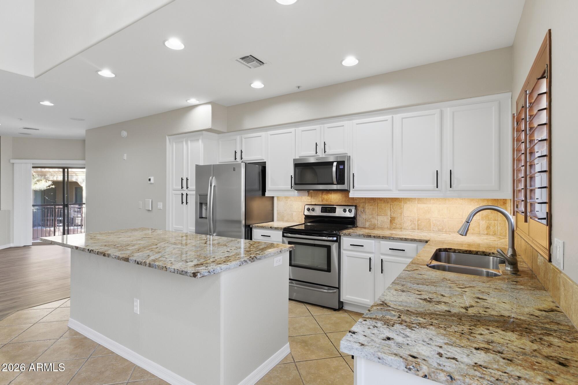 3935 East Rough Rider Road, Unit 1024 Phoenix, AZ 85050 - Photo 13 of 40 3935E.RoughRider006