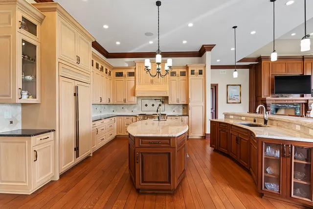 $2,450,000 | 23 Enclave Court, South Barrington, IL 60010