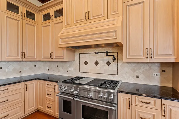 $2,450,000 | 23 Enclave Court, South Barrington, IL 60010