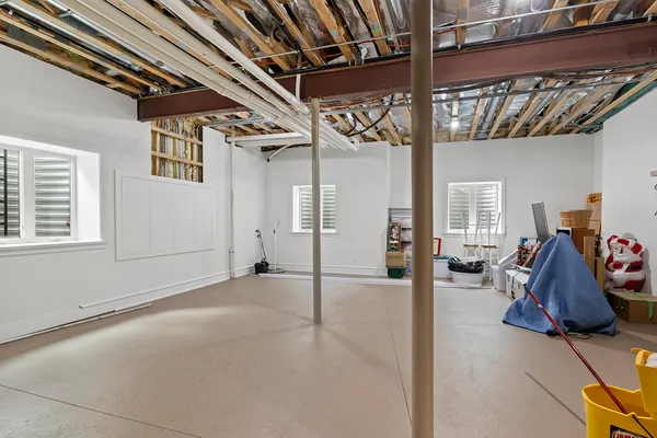 $2,450,000 | 23 Enclave Court, South Barrington, IL 60010