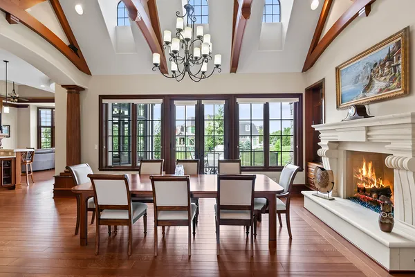 $2,450,000 | 23 Enclave Court, South Barrington, IL 60010