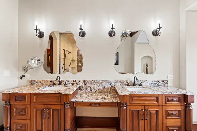 $2,450,000 | 23 Enclave Court, South Barrington, IL 60010