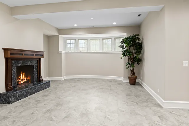 $2,450,000 | 23 Enclave Court, South Barrington, IL 60010