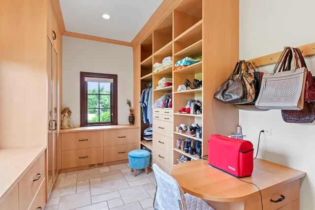 $2,450,000 | 23 Enclave Court, South Barrington, IL 60010