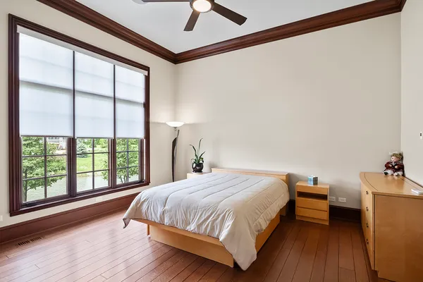 $2,450,000 | 23 Enclave Court, South Barrington, IL 60010