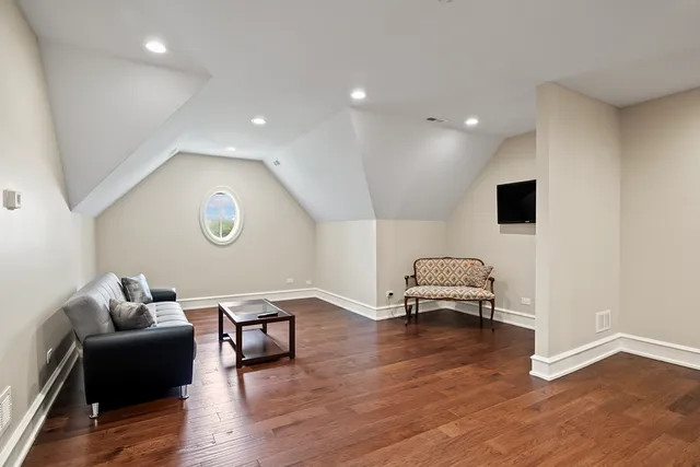 $2,450,000 | 23 Enclave Court, South Barrington, IL 60010