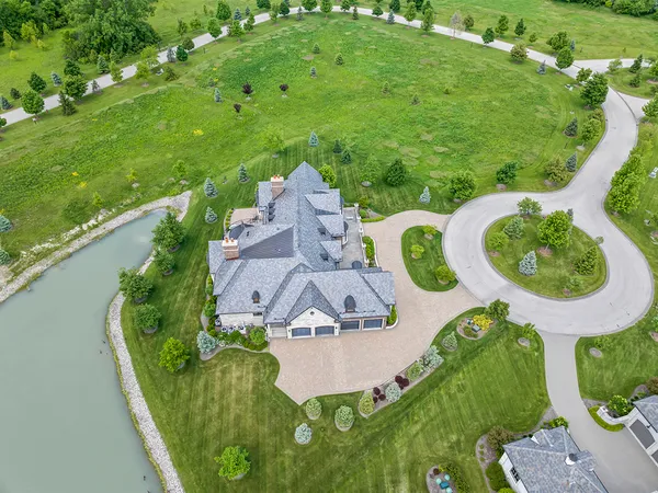 $2,450,000 | 23 Enclave Court, South Barrington, IL 60010