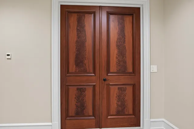 $2,450,000 | 23 Enclave Court, South Barrington, IL 60010