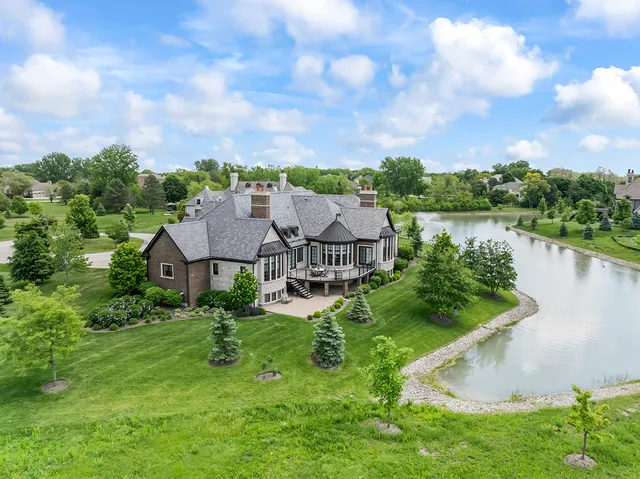 $2,450,000 | 23 Enclave Court, South Barrington, IL 60010