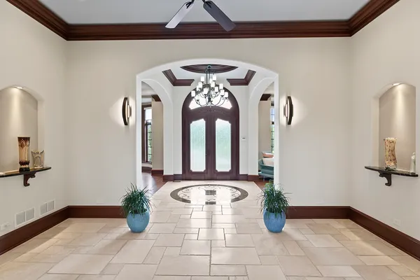 $2,450,000 | 23 Enclave Court, South Barrington, IL 60010