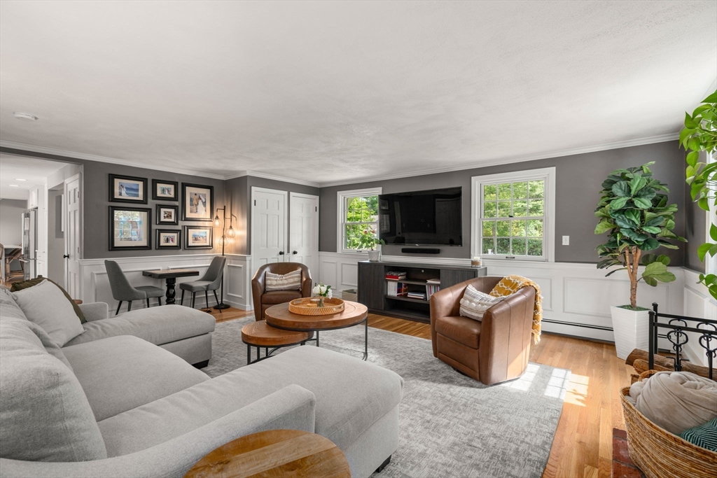 35 Marlyn Road Medfield, MA 02052 - Photo 15 of 39