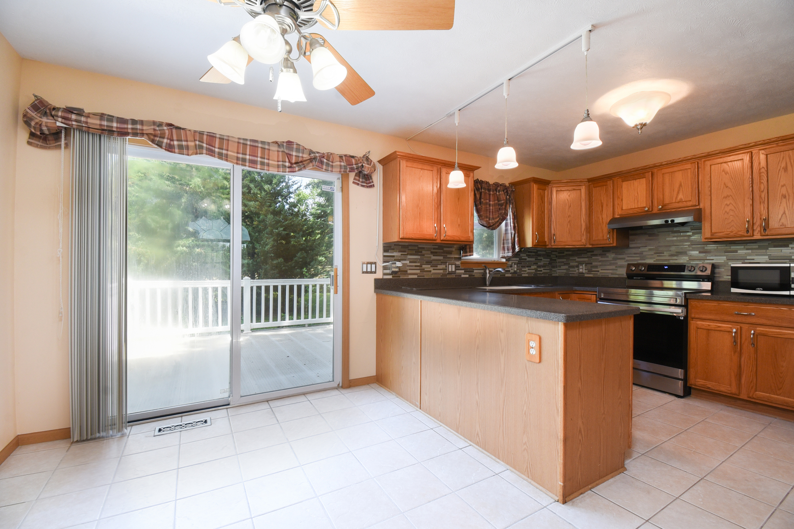 5096 Welsh Road Rockford, IL 61107 - Photo 10 of 44