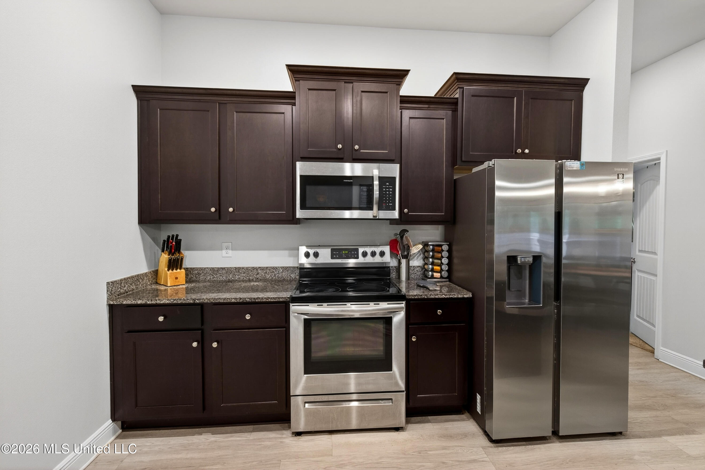 6241 Roxanne Way Biloxi, MS 39532 - Photo 27 of 56 6241RoxanneWay-26