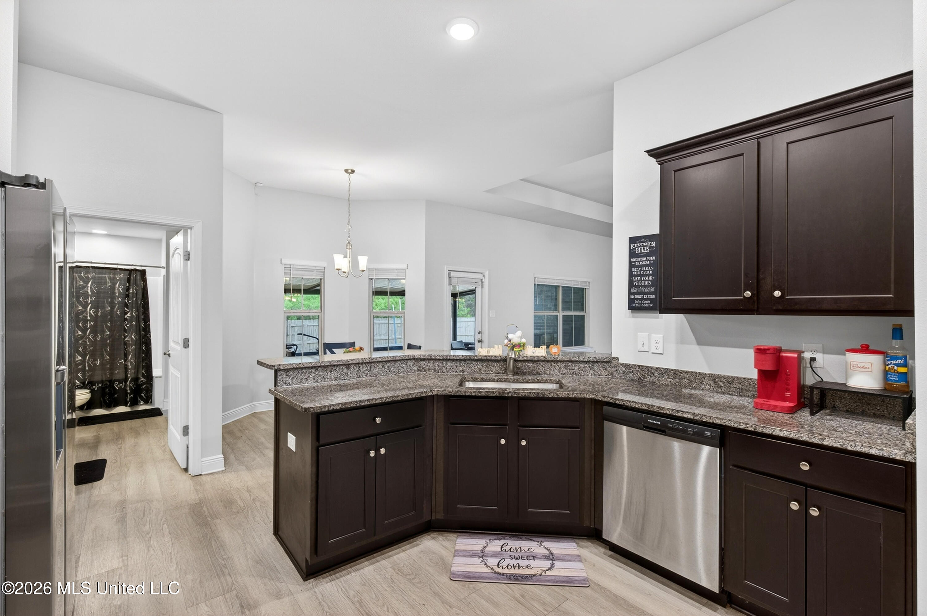 6241 Roxanne Way Biloxi, MS 39532 - Photo 28 of 56 6241RoxanneWay-27