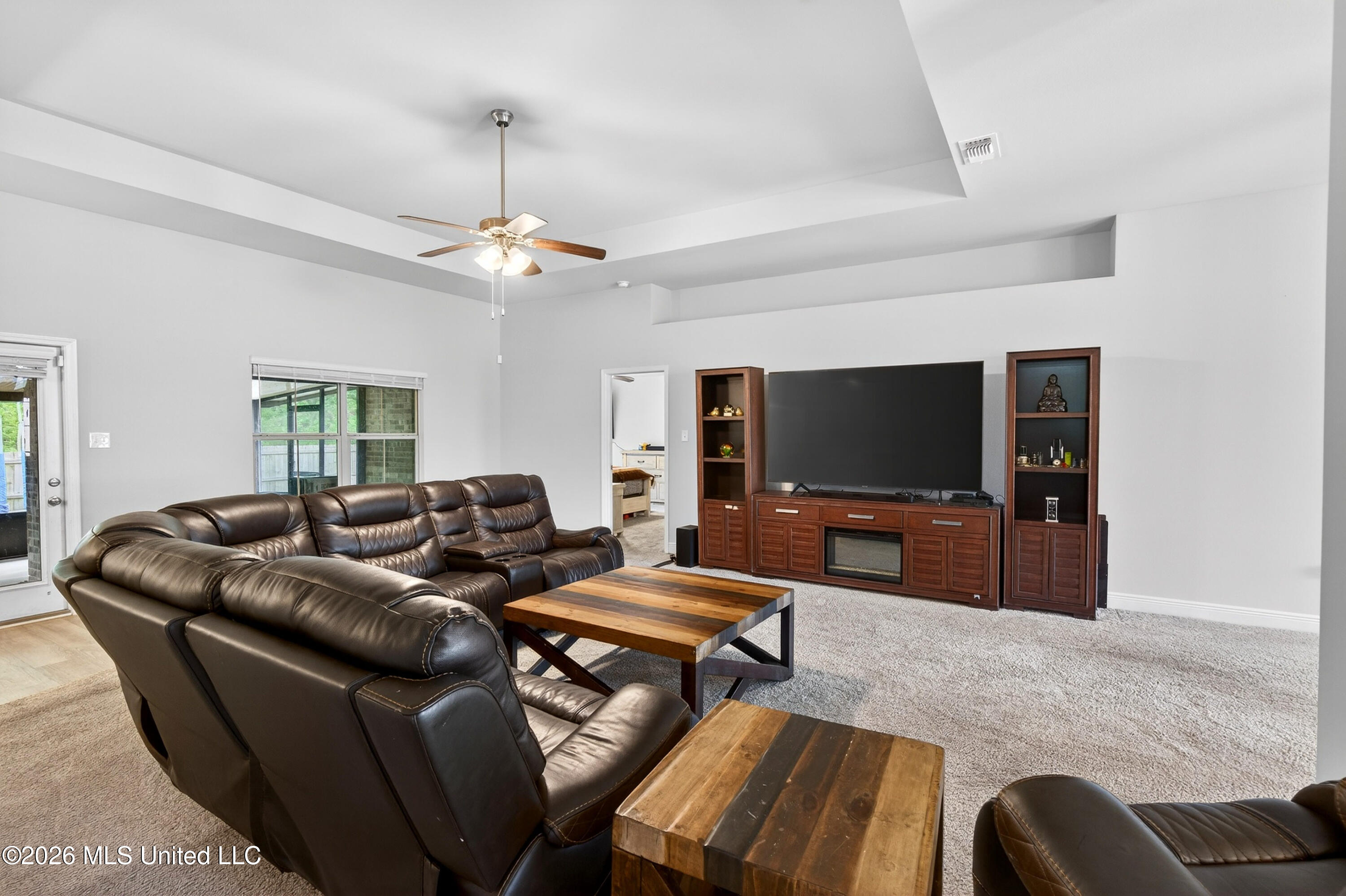 6241 Roxanne Way Biloxi, MS 39532 - Photo 3 of 56 6241RoxanneWay-15