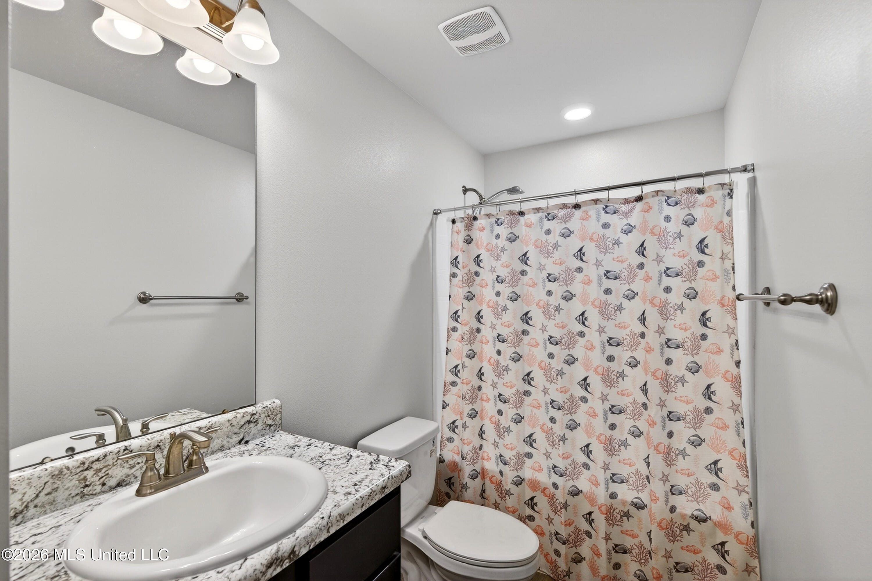 6241 Roxanne Way Biloxi, MS 39532 - Photo 40 of 56 6241RoxanneWay-42