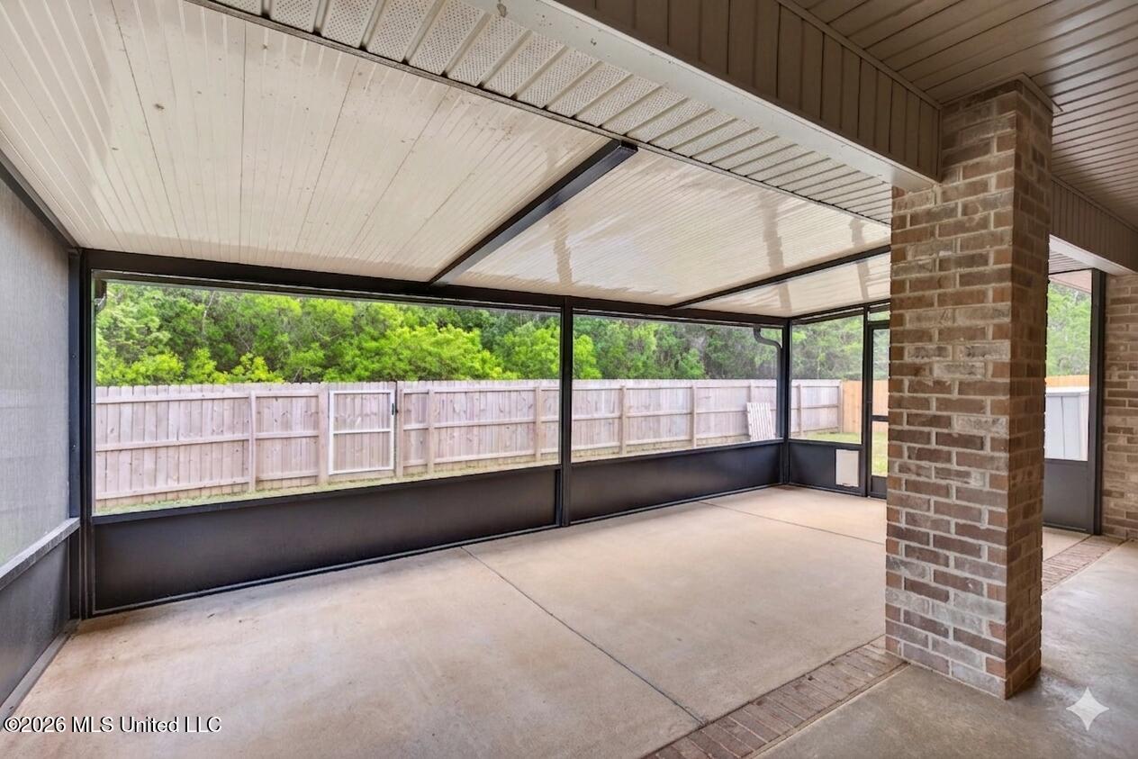 6241 Roxanne Way Biloxi, MS 39532 - Photo 43 of 56 Roxanne Way 44