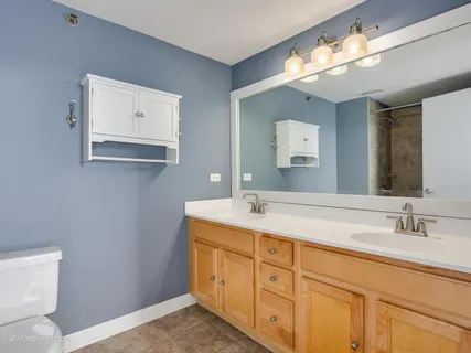 $3,300 | 1 South Leavitt Street, Unit 407, Chicago, IL 60612