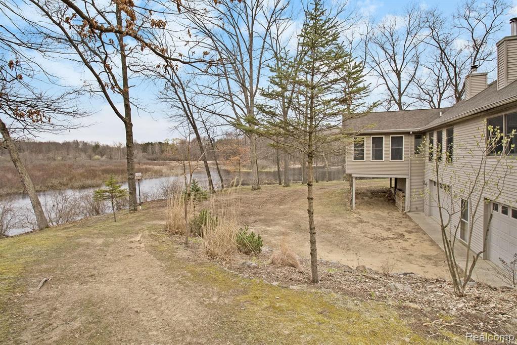 3478 Bauer Road Brighton, MI 48116 - Photo 6 of 40