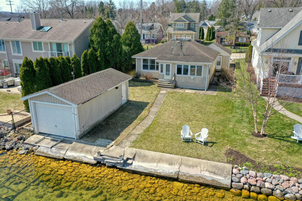 1603 Milwaukee Street Delafield, WI 53018 - Photo 1 of 1 1910739