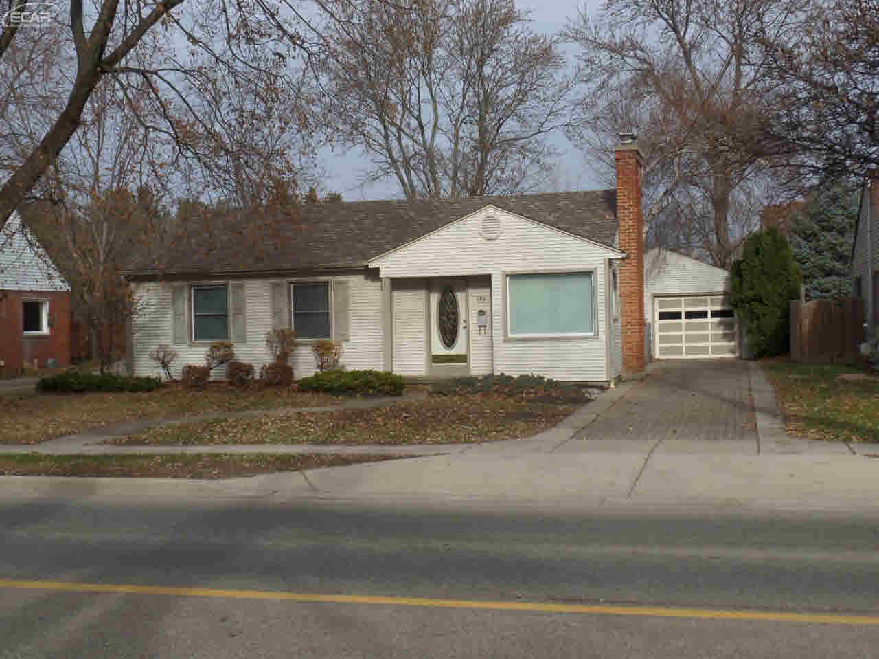 908 West Silver Lake Road Fenton, MI 48430 - Photo 1 of 30 Gallery Image 1