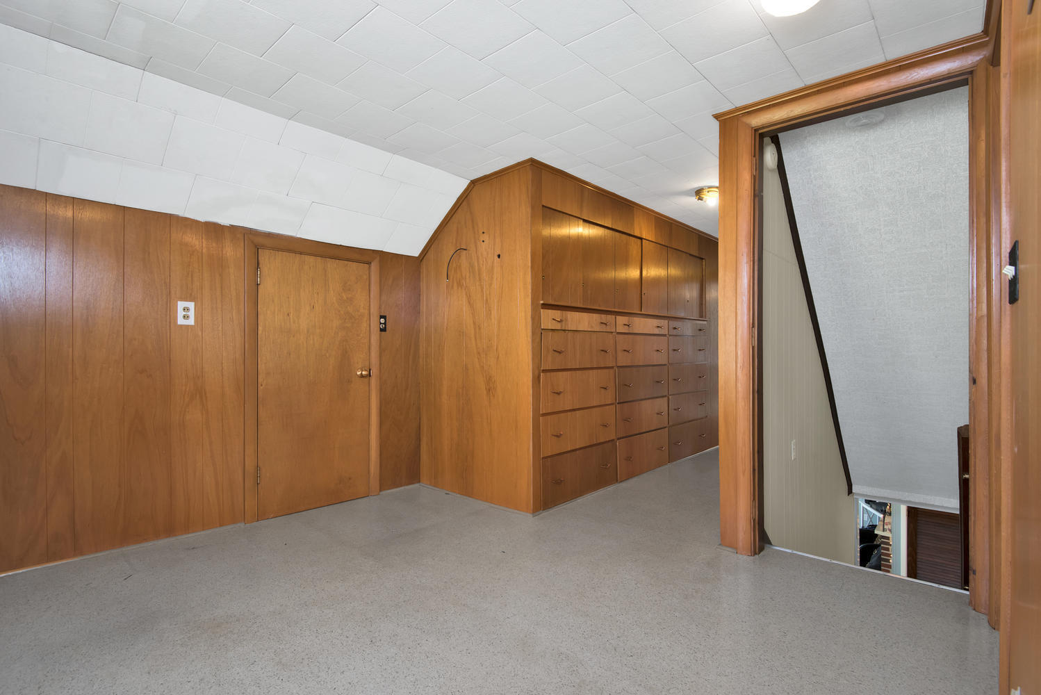 8 Western Promenade, Unit PROMENADE Paris, ME 04281 - Photo 26 of 39 8 Western Promenade South-large-026-022-
