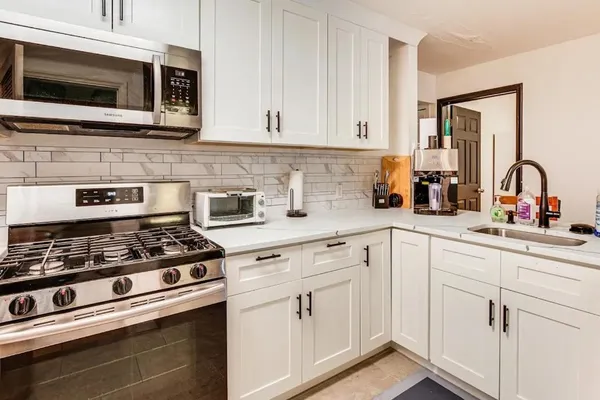 $4,100 | 533 Martin Luther King Dr., Unit A, Jersey City, NJ 07304
