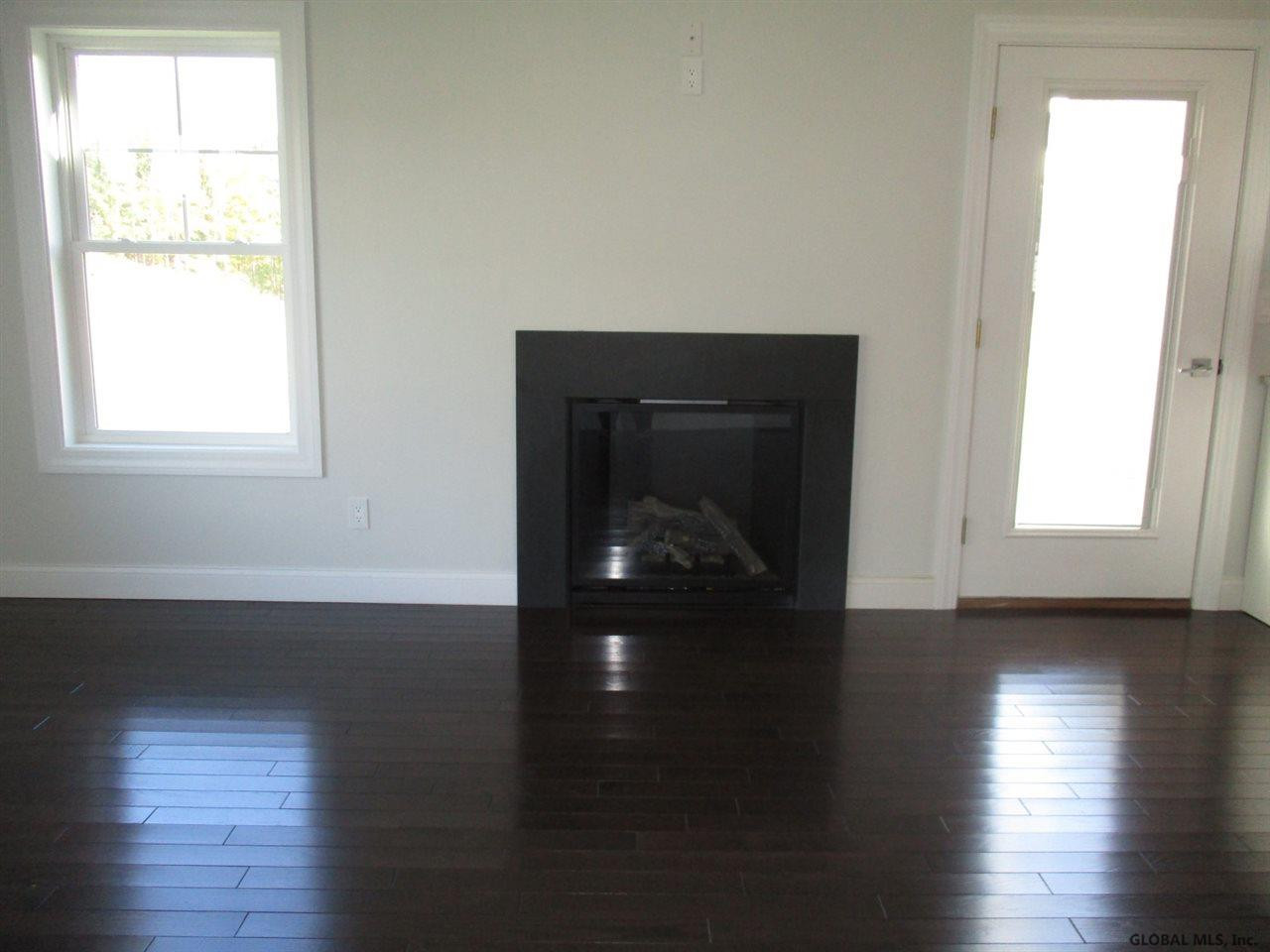 247 Feuz Road Rotterdam, NY 12306 - Photo 4 of 25 Photo 4