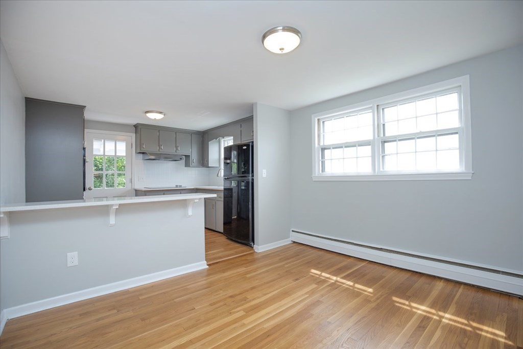 422 Waverley Oaks Road Waltham, MA 02452 - Photo 9 of 33 Gallery Image 9
