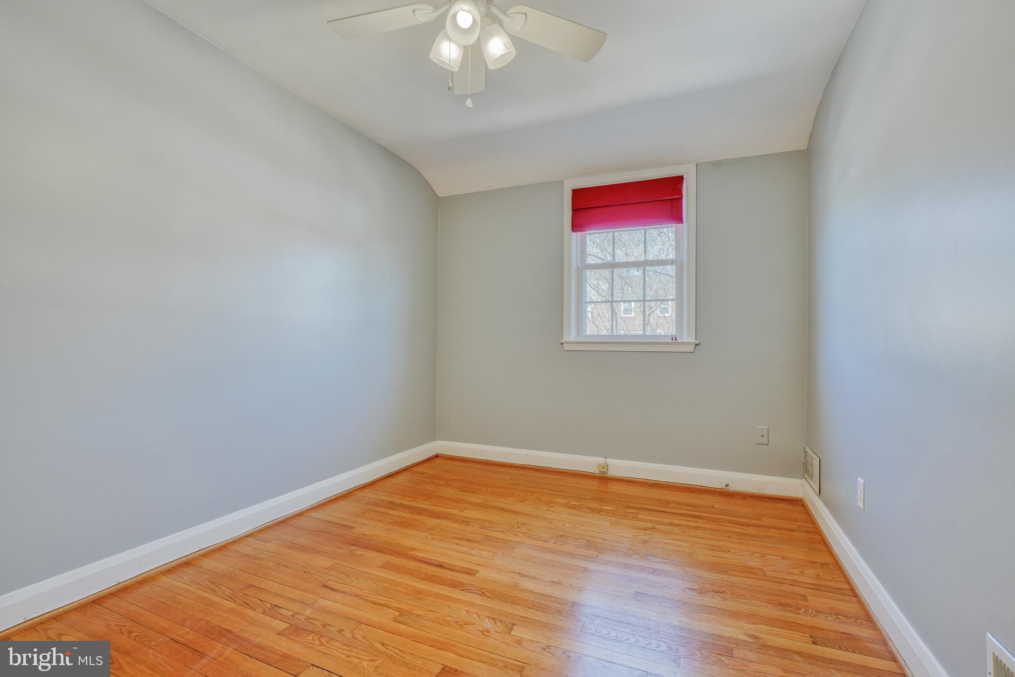 1642 Hardwick Road Towson, MD 21286 - Photo 12 of 32