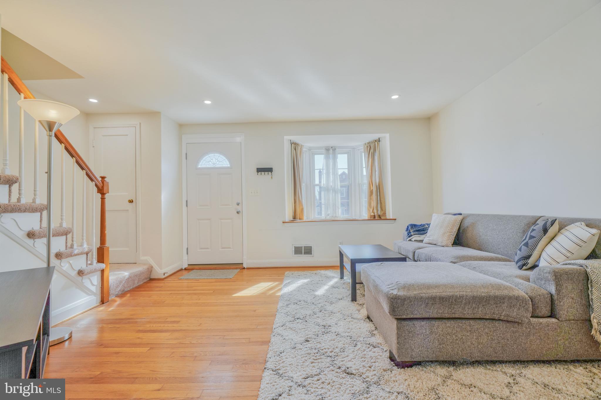 1642 Hardwick Road Towson, MD 21286 - Photo 5 of 32